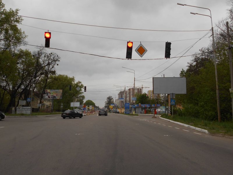 Билборд Бровары,  вул. Київська (напроти вул.Лісової), в'їзд в Бровари з боку Чернігова, заправка Газовик