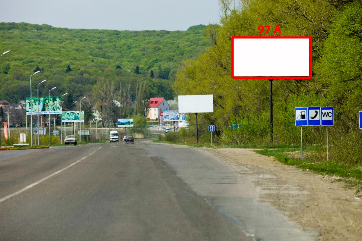 Білборд, бігборд (борд)  Чернівці,  М-19 (498 км +785 м) Садгора  (м. Чернівці)