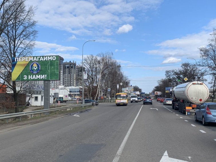 Билборд Буча,  м. Буча, вул. Нове шосе, 48 на світлофорі біля ТЦ "Епіцентр"