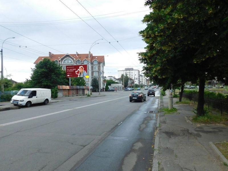 Billboard Kyiv,  Vil'amsa akademika st. /st. Smolica, ruh v napramku centru