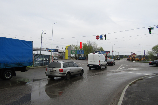 Prismatron, prism Khodosivka,  Novoobuhivs'ka trasa (Dniprovs'ke sose) navproti TC "Megamarket", Manufaktura, za zapravkou UPG, pered BRSM,7km+300m., v napramku m. Kiiv (prava)