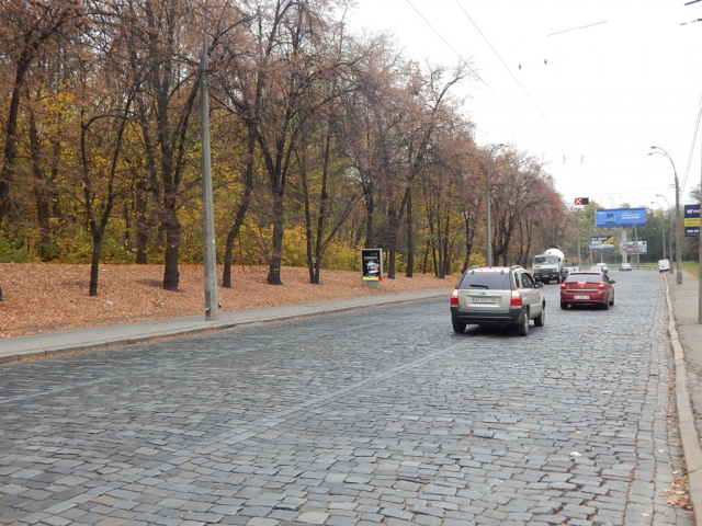 Ситилайт Киев,  Пoдільскій узвіз, в напрямку від  вул.Овруцька