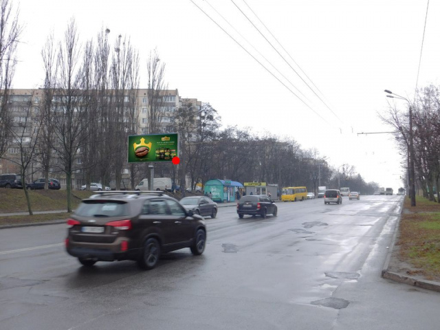 Білборд, бігборд (борд)  Київ,  Свободи пр-т 4 напроти