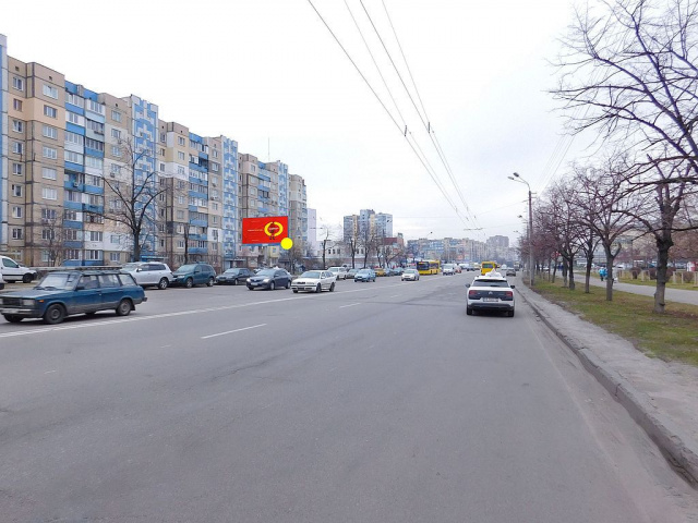 Billboard Kyiv,  просп. Червоної Калини (Володимира Маяковського) 32, від Анкари пл., в центр
