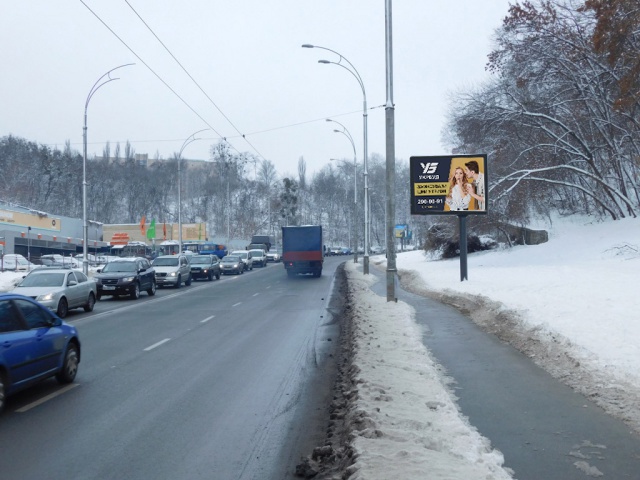 Скроллер Киев,  Протасів Яр вул., 48 (Інститут хірургії, АЗС Socar),в напрямку вул. Солом'янська