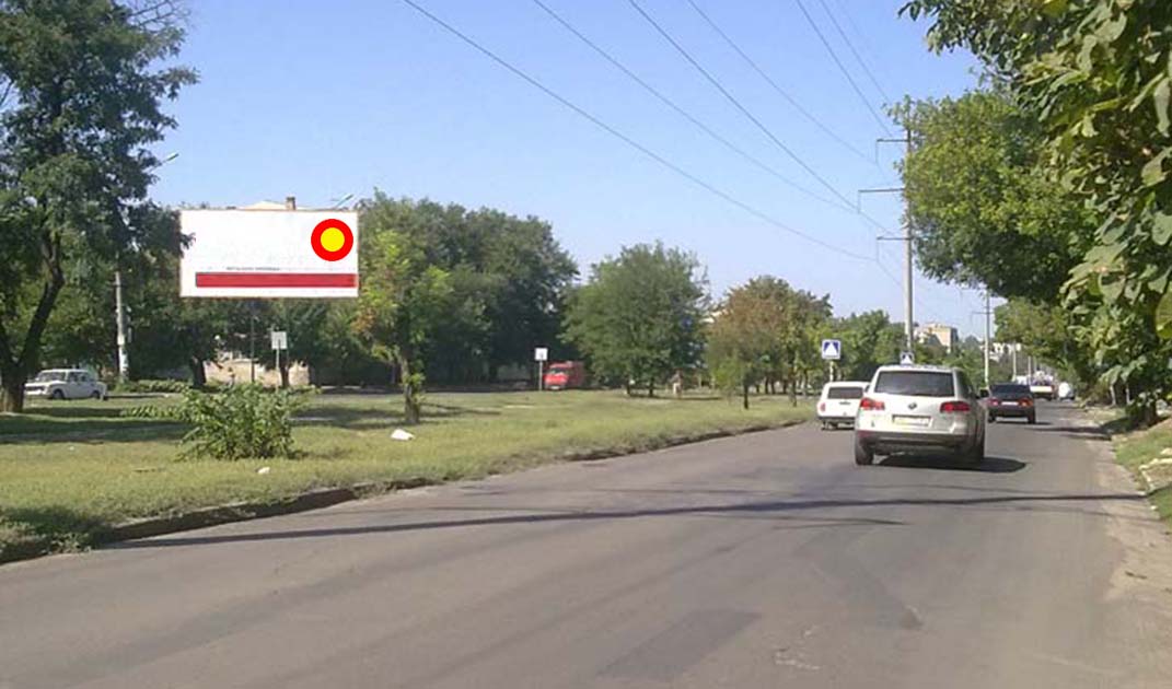 Билборд Николаев,  Погранична вул. (Чигрина) – 5-а Слобідска під 30 град., ст.Б Сторона звернена до пішоходів