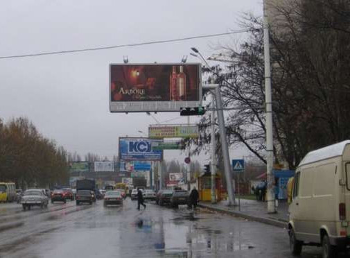 Билборд Одесса,  Небесної Сотні просп. (Маршала Жукова просп.), 3