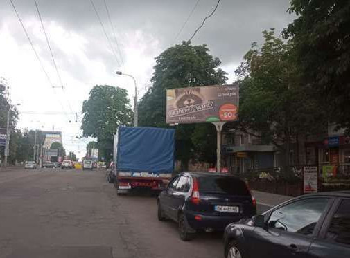 Billboard Rivne,  Grusevs'kogo Akademika st., 1 - Vasila Cervonia st.