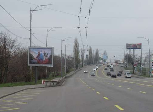 Бэклайт Киев,  Соборності просп. (Возз`єднання просп.), (Возз`єднання) (у напрямку Ленінградської пл.)
