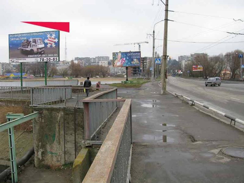Billboard Khmelnitsky,  prospekt Miru (navproti bud. 61/1)