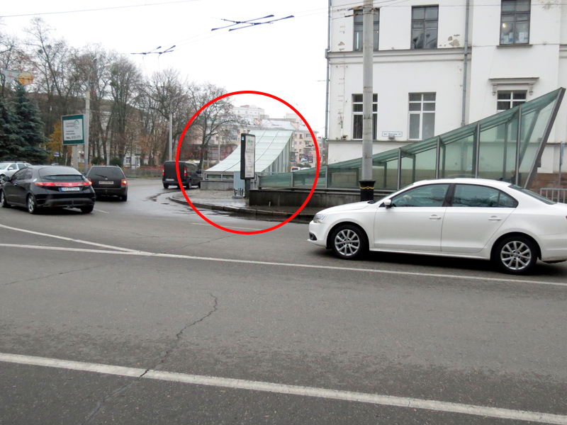 Citylight Poltava,  st. Sobornosti, 33  (zupinka "Budinok zv`azku")