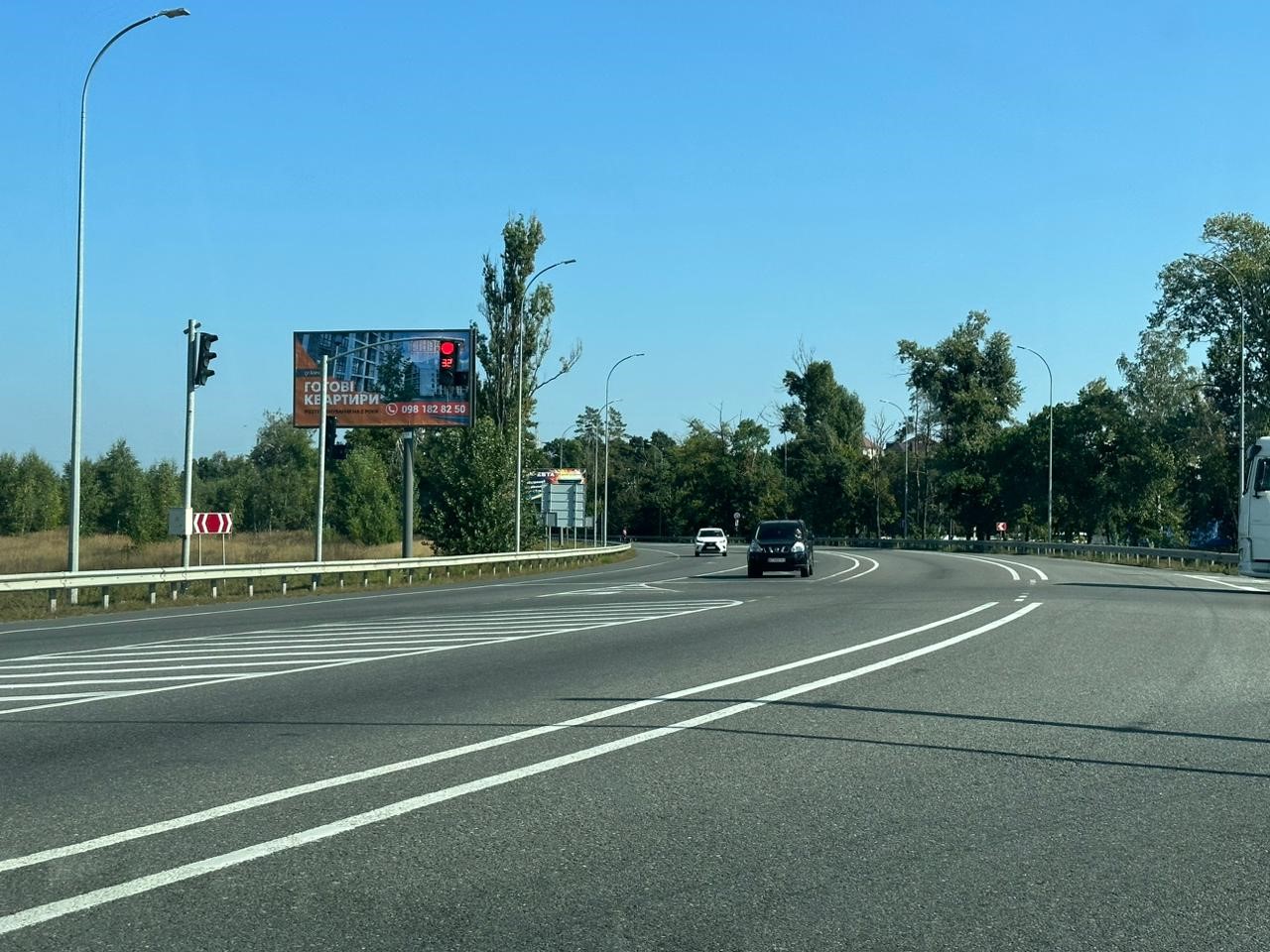 Билборд Ворзель,  м. Буча, Нове шосе, перехрестя з м. Ворзель                                (напрямок на Бучу)