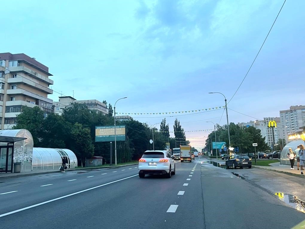 Billboard Bucha,  м. Буча, Нове шосе (№1 навпроти «МакДональдс»)