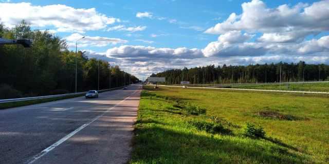 Billboard Zhytomyr trasi,  Trasa Zitomir-Rivne. Rozvilka v s.Ivanivka. Napramok na Zitomir