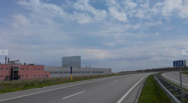 Billboard Zvyagel,  Ob"izdna Novograda. Bila Cersanit No 1. Pravoruc. Napramok z Rivnogo na Zitomir