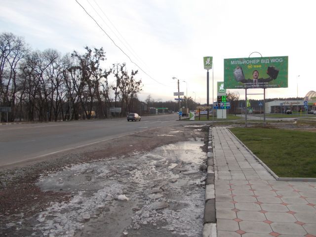 Билборд Житомир трассы,  Бердичевское шоссе (АЗС Окко, АЗС WOG) выезд с г.Житомир в сторону г.Бердичев