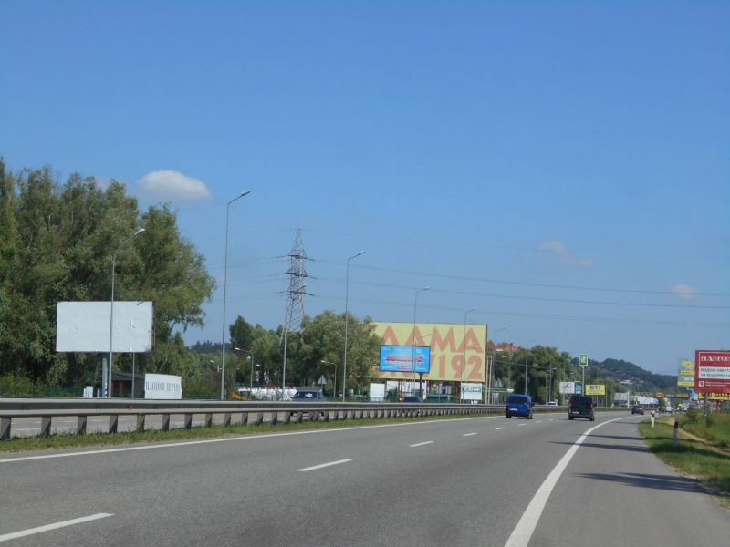 Billboard Khodosivka,  Dniprovs'ke sose, trasa N-01 "Kiiv-Znam'anka", km 23+000 pravo, sadovij centr "Interflora"
