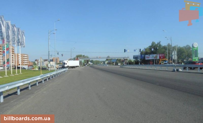 Billboard Khodosivka,  Dniprovs'ke sose, trasa N-01 "Kiiv-Znam'anka", km 23+650 livo, povorot na s. Hodosivku, bila AZS UPG, cerez 150m pisla TC "MegaMarket", pravij