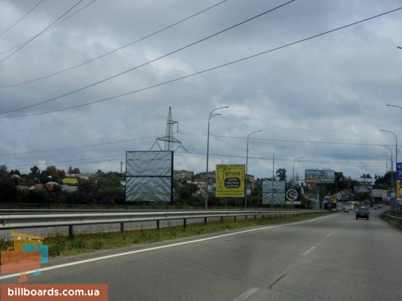 Billboard Irpin,  m. Irpin', trasa M-07 "Kiiv-Kovel'", km 22+950 pravo, mist cerez r. Irpinka, cerez 800m pisla rozvilki Irpin'-Gostomel'-Buca, ZK "Gostomel' Rezidens", niz
