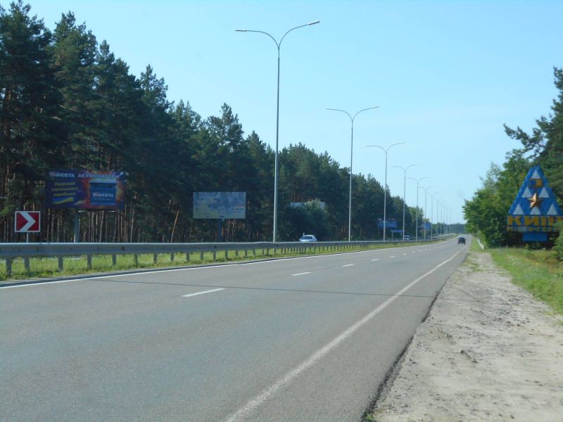 Billboard Vishgorod,  m. Visgorod, trasa R-69 "Kiiv-Visgorod-Desna", km 18+400 pravo, v'izd v Kiiv z boku Visgoroda, Novih Petrivciv