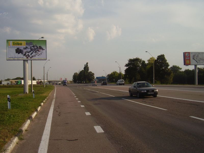 Билборд Киев трассы,  траса М-05 Київ-Одеса, км 79+085 ліво, через 250м після КПП ДАІ Біла Церква, за 260м до АЗС БРСМ та AMIC Energy