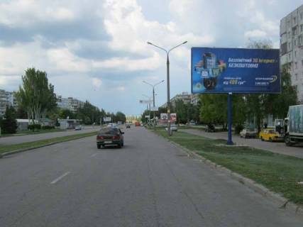 Билборд A в Запорожье, 3x6  просп. Юбилейный 33 фото 1