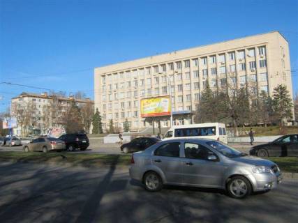 Призма A в Запорожье, 3x6  пр. Ленина, 142  Областная библиотека - 222601 фото 1