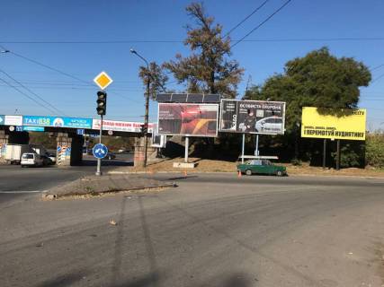 Призматрон, Призма A у Запоріжжі, 6х3  вул. Перемоги, перехрестя з вул.Величара (Тюленіна), світлофор - 163170 Фото 1