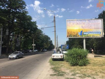 Призматрон, Призма A у Запоріжжі Незалежної України вул. (40 років Радянської України), навпроти буд.63, пл.Профспілок - 133789 Фото 1