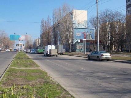 Билборд B в Одессе, 3х6  Князя Ярослава Мудрого просп. (Академіка Глушка просп.)., 21 (до  магазинів "Фокстрот", "Эльдорадо") фото 1