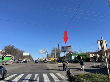 Билборд A в Крыжановке, 3х6  вул. Южна дорога, 5 - вул. Ярошевскої  (автосалон Автомум) фото 1