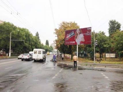 Билборд A в Одессе, 3х6  Інглезі вул. (25-ї Чапаєвської дивізії)., - Варненська вул. фото 1