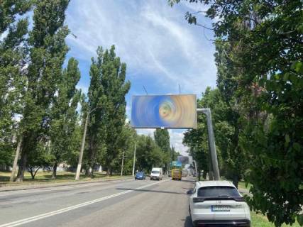 Билборд A в Одессе, 3х6  Князя Володимира Великого просп.(Добровольського просп.)., 102 - 100 м. до Давида Ойстраха вул. (Гаршина) фото 1