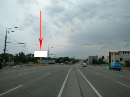 Беклайт B у Дніпро (Дніпропетровськ), 8х4  Слобожанський (Газети Правда) пр.) біля віадука, авторозв'язка з вул. Каштановою, рух у бік Центрального мосту Фото 1