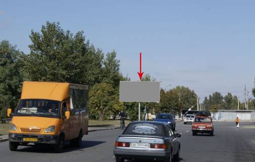 Billboard B in Dnipro (Dnipropetrovsk) s204B,st. Solohova, cerez dorogu vid budinku No15, v napramku viizdu do Donec'kogo sose Photo 1
