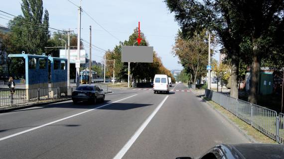 Билборд A в Днепр (Днепропетровск), 6х3  вул. Робоча, 23-Б - вул.Ньютона (навпроти школи), на світлофорі, рух до центру фото 1