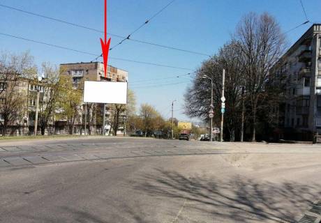 Білборд, Бігборд (Борд)  A у Дніпро (Дніпропетровськ) 068A, просп. Івана Мазепи (Петровського), в районі буд. 2 А, на розподільчій смузі, напрямок руху в центр (РОЗМІР площини 5.8х2.8) Фото 1