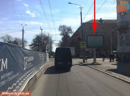 Скроллер A в Днепр (Днепропетровск) t049A4,просп. Дмитра Яворницького (Карла Маркса) - просп. Науки (Гагаріна), рух у бік набережної перед пехрестям на світлофорі - 229752 фото 1