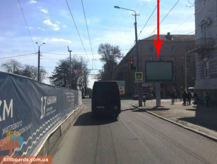 Скроллер A в Днепр (Днепропетровск) t049A6,просп. Дмитра Яворницького (Карла Маркса) - просп. Науки (Гагаріна), рух у бік набережної перед пехрестям на світлофорі - 229754 фото 1