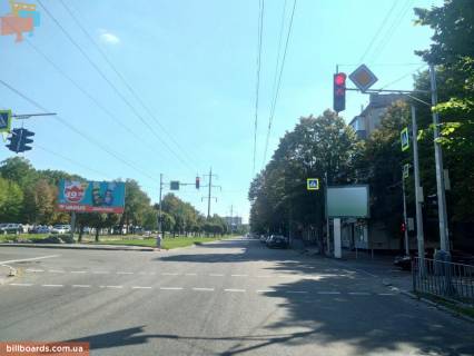 Скроллер A в Днепр (Днепропетровск) t065A4,просп. Олександра Поля (Кірова), 92 - вул. Лікаря Ребініна (Гавриленка), рух вгору, на світлофорі - 229828 фото 1