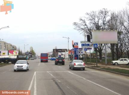 Billboard A in Pavlograd Pv03A,st. Dniprovs'ka - st.Poltavs'ka, bila svitlofora Photo 1