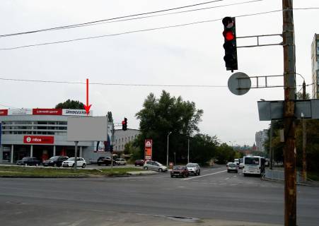 Billboard B in Dnipro (Dnipropetrovsk) s131B,st. Naberezna Peremogi - prov. Dobrovol'civ, bila svitlofora Photo 1