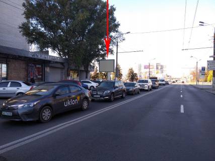 Бэклайт B в Днепр (Днепропетровск) t037B,вул. Січеславська Набережна (Набережна Леніна) - вул. Павла Нірінберга (колишня Баумана), 2, напрямок до Нового мосту, біля світлофора фото 1