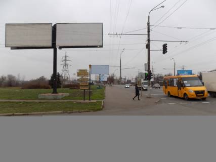 Білборд, Бігборд (Борд)  B у Кривому Розі, Ріг  вул. Вільної Ічкерії (Волгоградська),,шахта артем 1, рух у напрямку 95 кв, площина ліворуч Фото 1