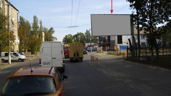 Билборд A в Днепр (Днепропетровск), 6х3  вул. Богдана Хмельницького (Героїв Сталінграда), 12, на перехресті з просп. П. Калнишевського (Косіора), біля світлофору фото 1
