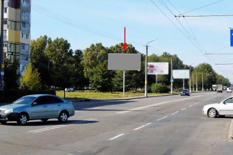 Билборд B в Днепр (Днепропетровск) 105Б,вул. Березинська, біля вул. Миколи Міхновського (Шпиндяка), навпроти ТРЦ КАРАВАН, ОЛДІ, МАКДОНАЛЬДС, з центру фото 1
