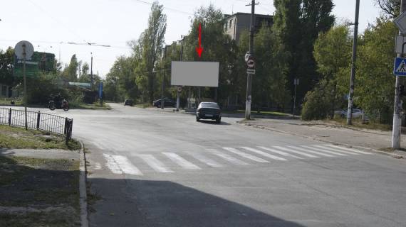 Билборд A в Днепр (Днепропетровск), 6х3  вул. Осіння, 3 - вул. Богдана Хмельницького (Героїв Сталінграда), рух  в напрямку просп.Слобожанський фото 1