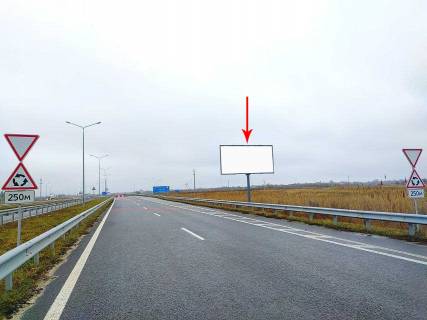 Billboard A in Dnipro (Dnipropetrovsk) T-04-41, km 9+120 (pravoruc), Ruh vid m. Kam'ans'ke, bila s. Klesnivka, pered povorotom na smt Petrikivka po st. Halturina Photo 1
