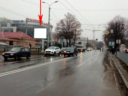 Билборд B в Днепр (Днепропетровск), 3.14х2.32  вул. Незалежності (Титова) - вул. Зимівницька (колишня Адмірала Макарова), біля ТРЦ АППОЛО, біля світлофора фото 1