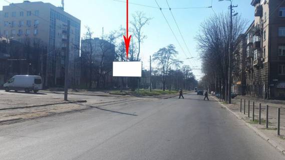 Билборд A в Днепр (Днепропетровск) 092A,просп. Лесі Українки (Пушкіна) - вул. В’ячеслава Чорновола (Юрія Савченка), на світлофорі,  рух в напрямку автовокзалу фото 1